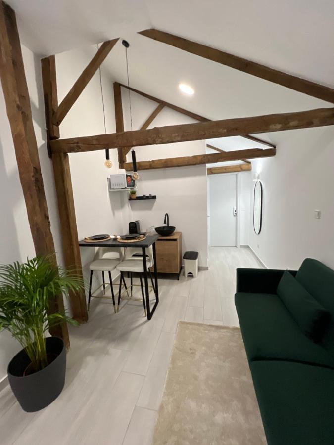 Suites Chic Herencia Eksteriør bilde